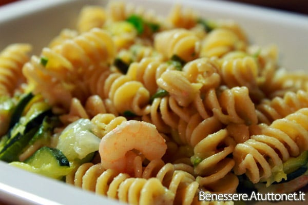 Pasta zucchine e gamberetti