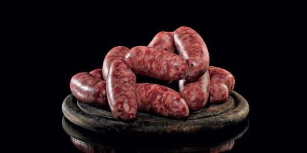 Insalata-di-cipolla-rossa-e-salsiccia1-600×300