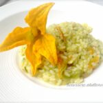 Risotto zucchine, fiori di zucca e patate