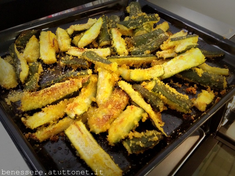 Zucchine al forno croccanti: ricetta light